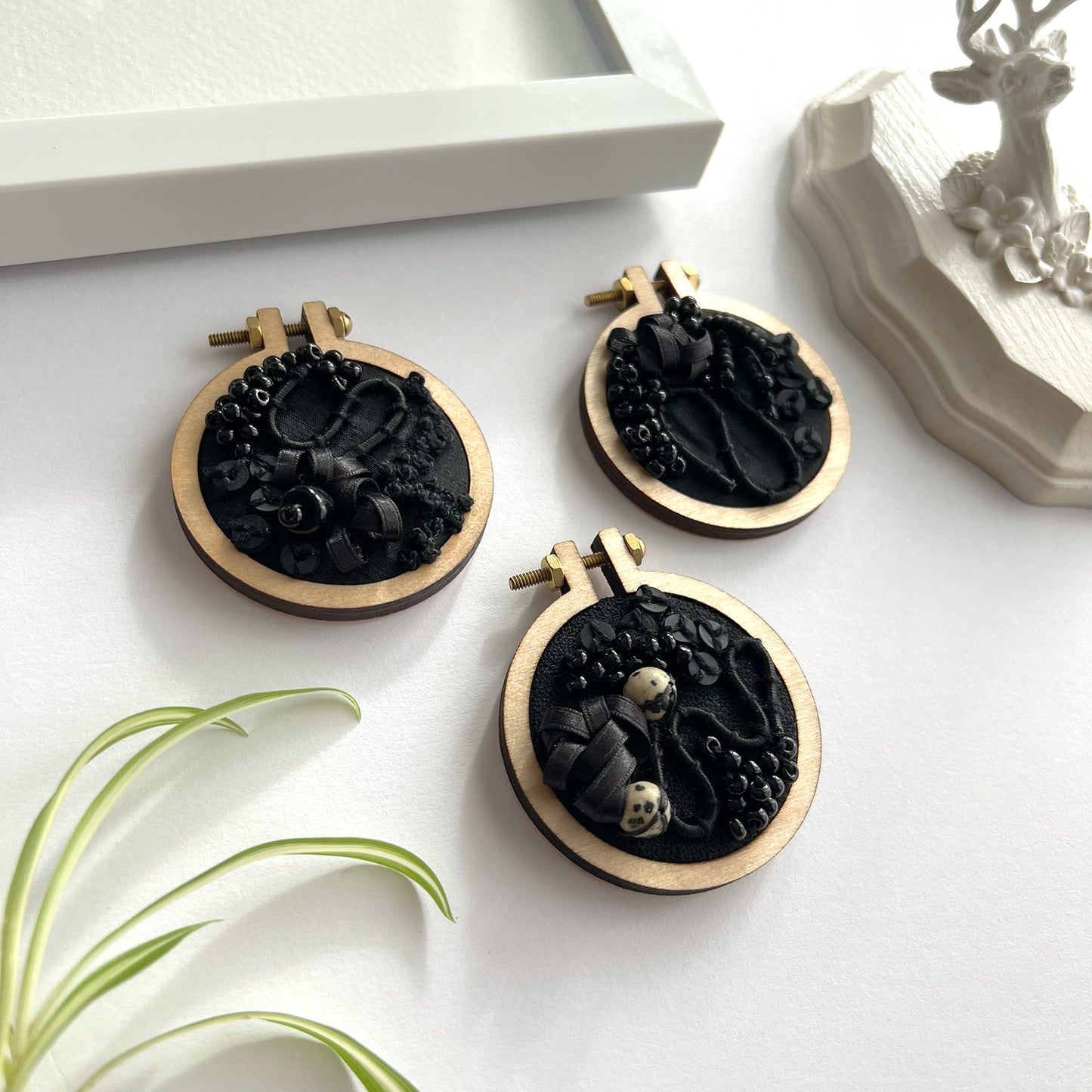 Abstract Black Mini 2" Hoop - 008